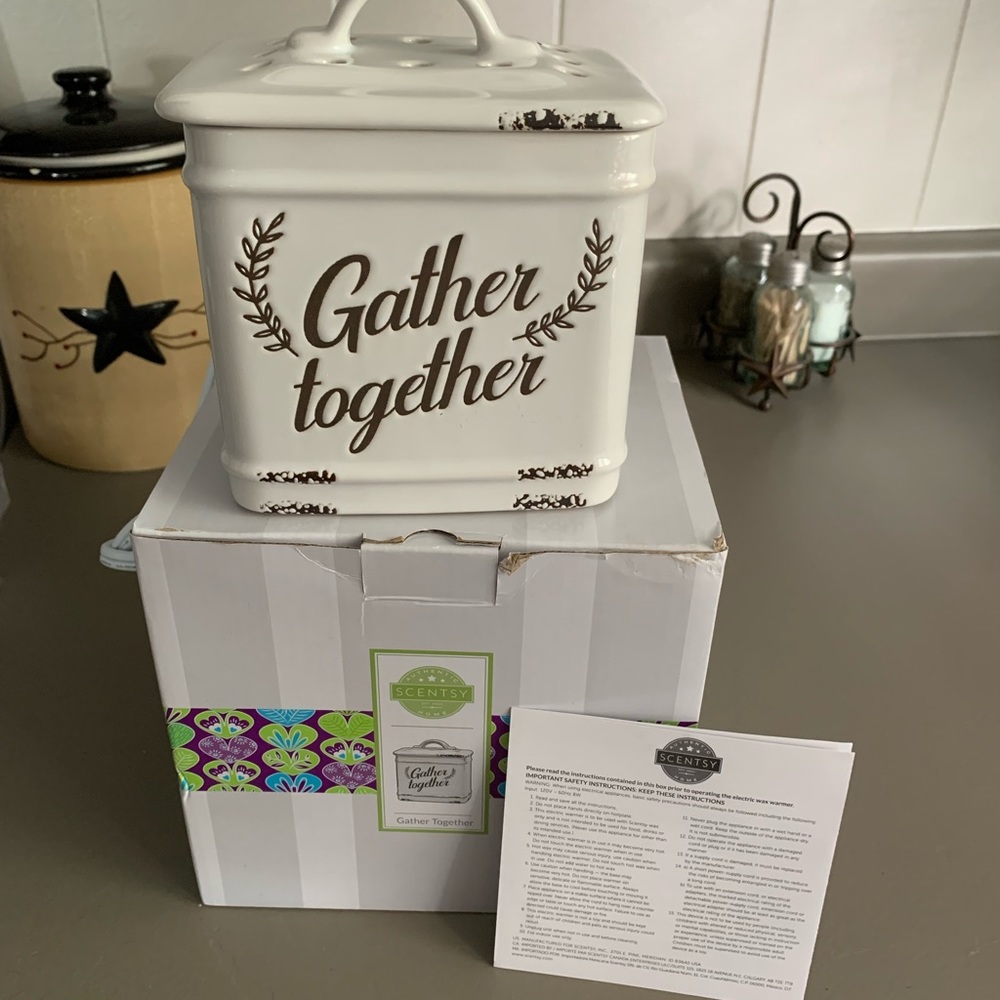 Scentsy warmer